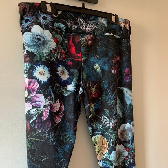 Society6 Night Garden leggings - Picture 6 of 7